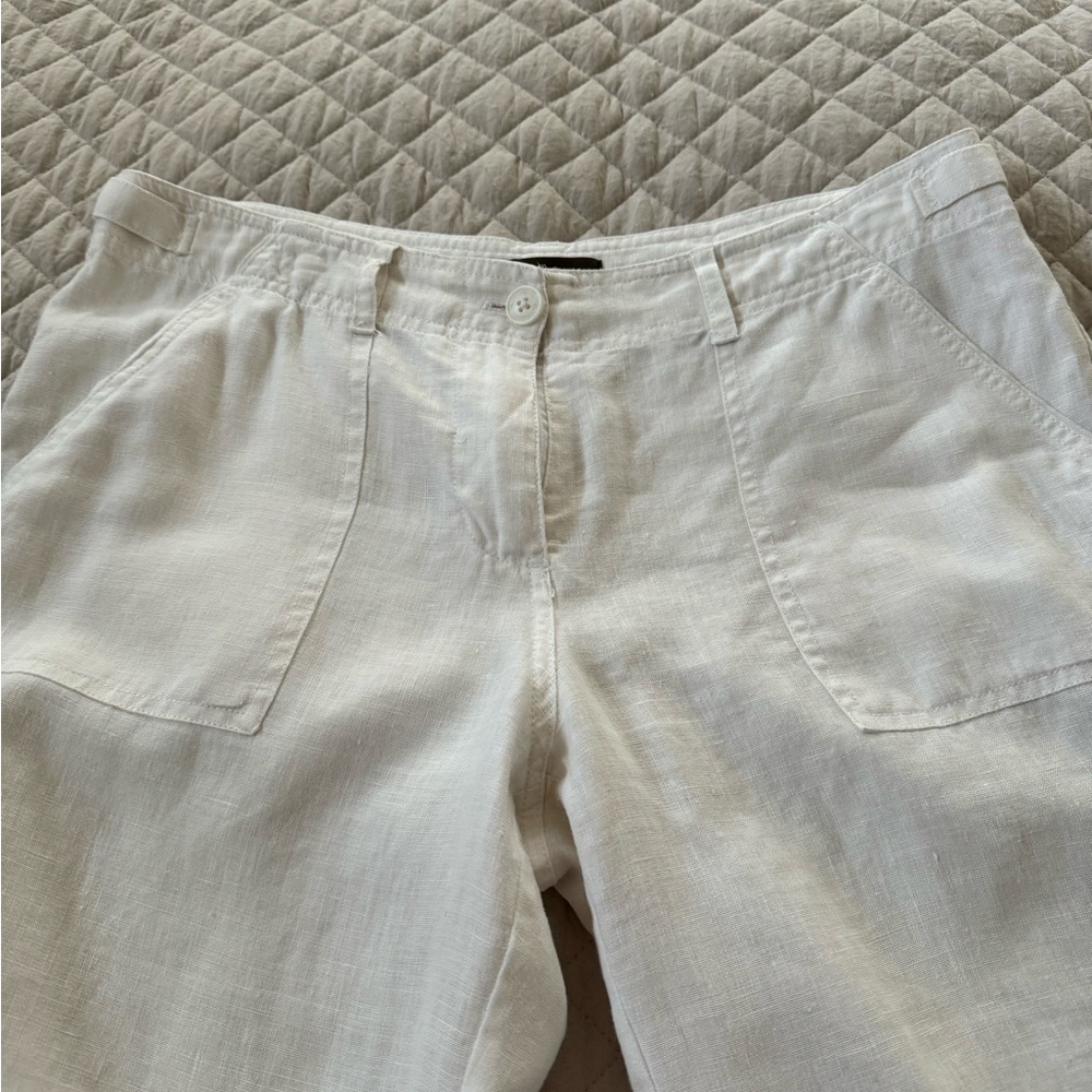 Tommy Bahama White Linen cargo crop pants - Picture 12 of 12